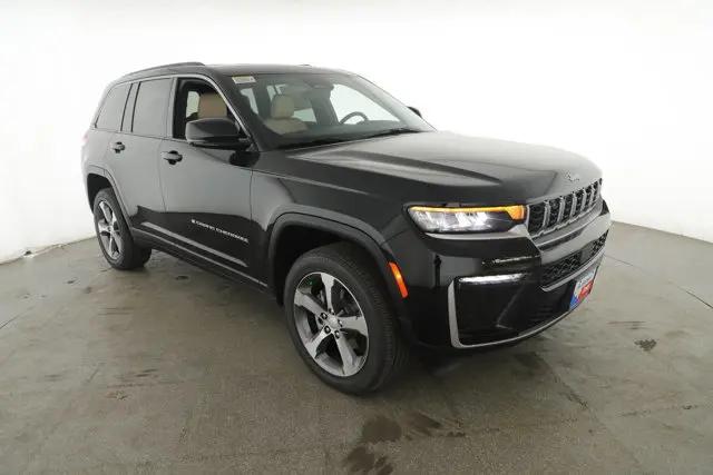 2026 Jeep Grand Cherokee Limited 4x2