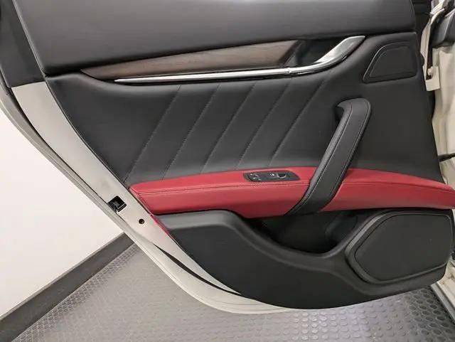 2019 Maserati Ghibli S Q4