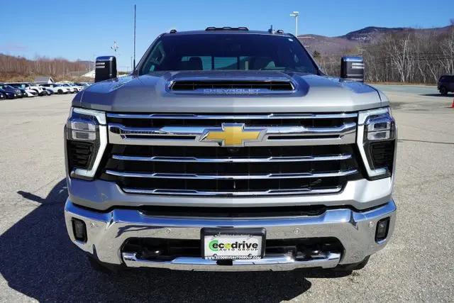 2025 Chevrolet Silverado 2500HD 4WD Crew Cab Standard Bed LTZ