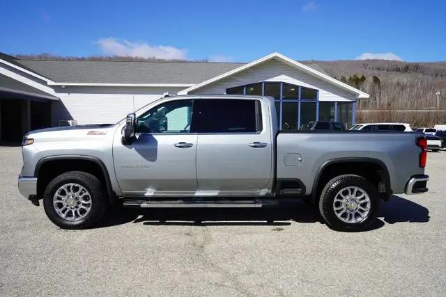 2025 Chevrolet Silverado 2500HD 4WD Crew Cab Standard Bed LTZ