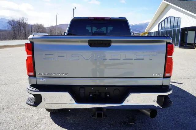 2025 Chevrolet Silverado 2500HD 4WD Crew Cab Standard Bed LTZ