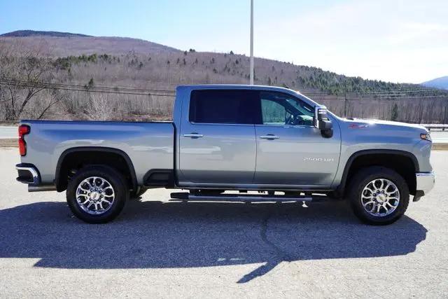 2025 Chevrolet Silverado 2500HD 4WD Crew Cab Standard Bed LTZ