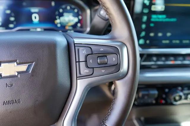 2025 Chevrolet Silverado 2500HD 4WD Crew Cab Standard Bed LTZ