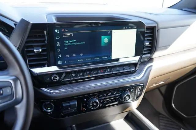 2025 Chevrolet Silverado 2500HD 4WD Crew Cab Standard Bed LTZ