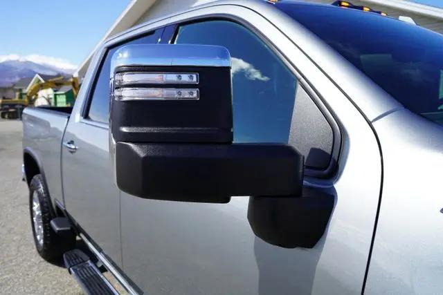 2025 Chevrolet Silverado 2500HD 4WD Crew Cab Standard Bed LTZ