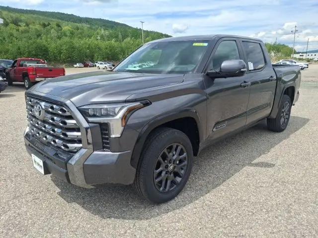 2026 Toyota Tundra Platinum CrewMax 5.5' Bed