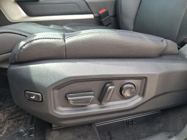 2026 Toyota Tundra Platinum CrewMax 5.5' Bed