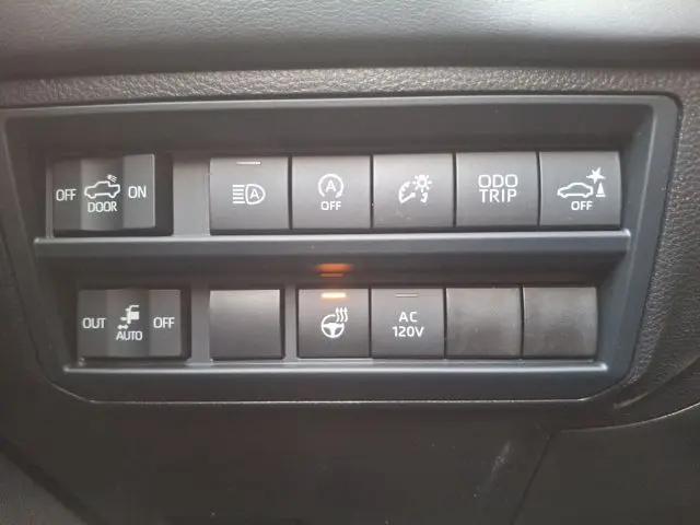 2026 Toyota Tundra Platinum CrewMax 5.5' Bed