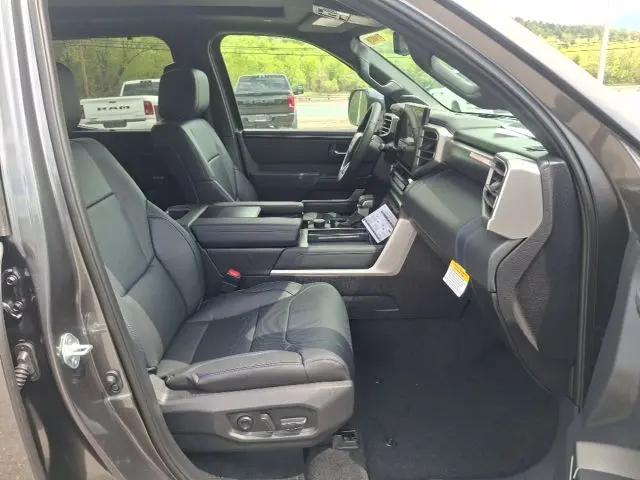 2026 Toyota Tundra Platinum CrewMax 5.5' Bed