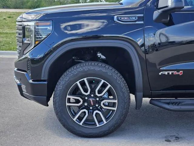 2026 GMC Sierra 1500 Crew Cab, Short Bed, AT4, 4WD