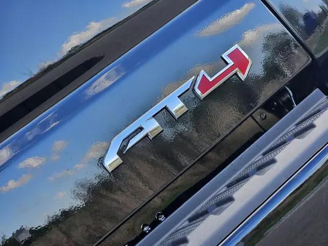 2026 GMC Sierra 1500 Crew Cab, Short Bed, AT4, 4WD