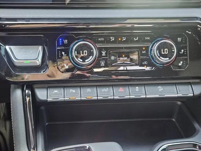 2026 GMC Sierra 1500 Crew Cab, Short Bed, AT4, 4WD