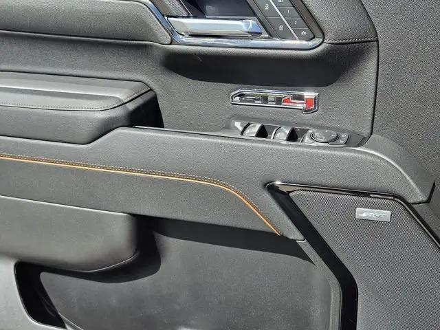 2026 GMC Sierra 1500 Crew Cab, Short Bed, AT4, 4WD