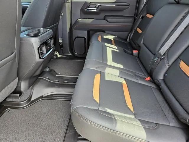 2026 GMC Sierra 1500 Crew Cab, Short Bed, AT4, 4WD