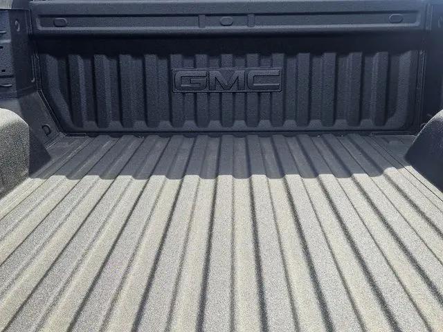 2026 GMC Sierra 1500 Crew Cab, Short Bed, AT4, 4WD