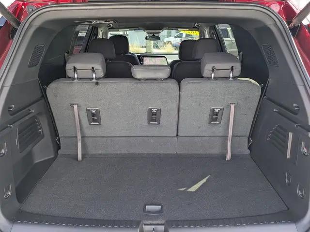2025 Chevrolet Traverse FWD LT