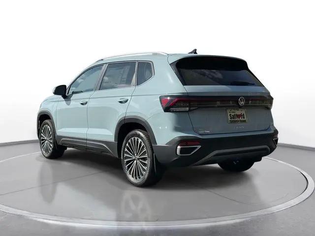 2026 Volkswagen Taos SE