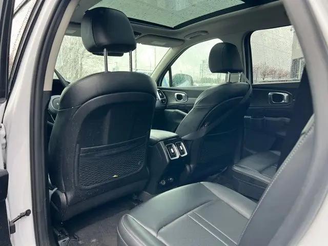 2023 Kia Sorento SX