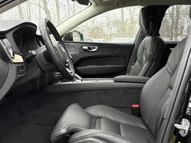 2026 Volvo XC60 Plug-In Hybrid Ultra, T8 AWD Electric/Gasoline, Dark