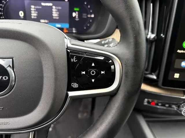 2026 Volvo XC60 Plug-In Hybrid Ultra, T8 AWD Electric/Gasoline, Dark