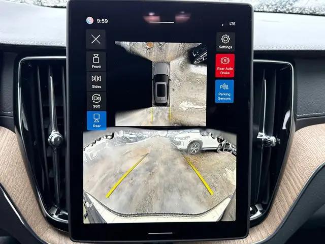2026 Volvo XC60 Plug-In Hybrid Ultra, T8 AWD Electric/Gasoline, Dark