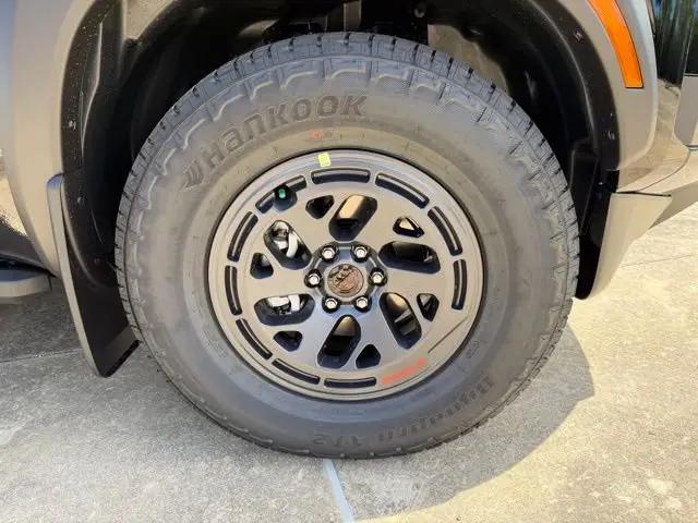 2026 Nissan Frontier Crew Cab PRO-X 4x2