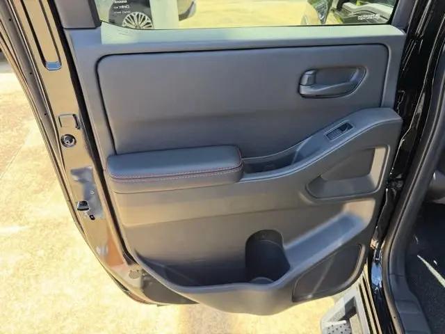 2026 Nissan Frontier Crew Cab PRO-X 4x2