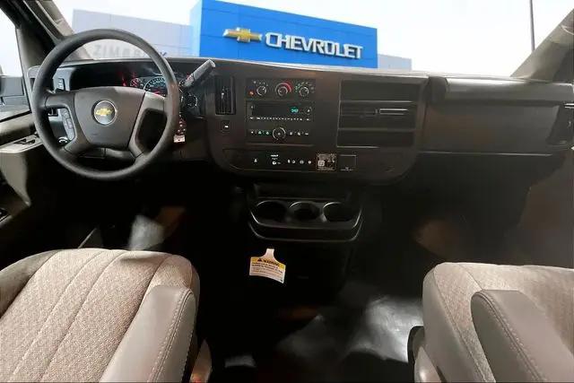 2025 Chevrolet Express Cargo Van RWD 2500 Regular Wheelbase WT
