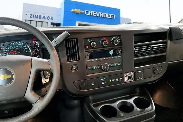 2025 Chevrolet Express Cargo Van RWD 2500 Regular Wheelbase WT