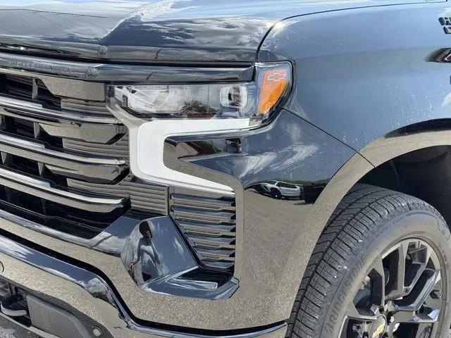 2026 Chevrolet Silverado 1500 4WD Crew Cab Short Bed High Country