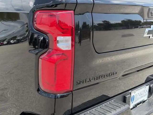 2026 Chevrolet Silverado 1500 4WD Crew Cab Short Bed High Country