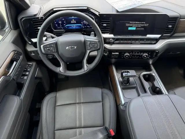 2026 Chevrolet Silverado 1500 4WD Crew Cab Short Bed High Country