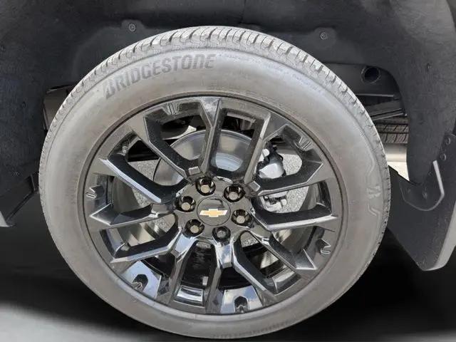2026 Chevrolet Silverado 1500 4WD Crew Cab Short Bed High Country