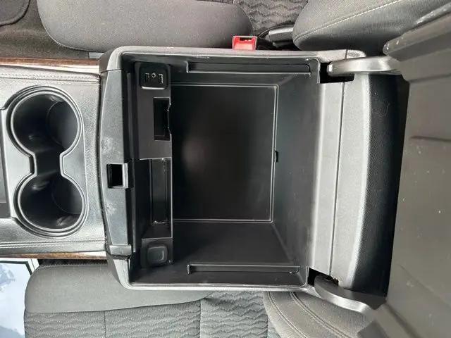 2018 Chevrolet Suburban LS