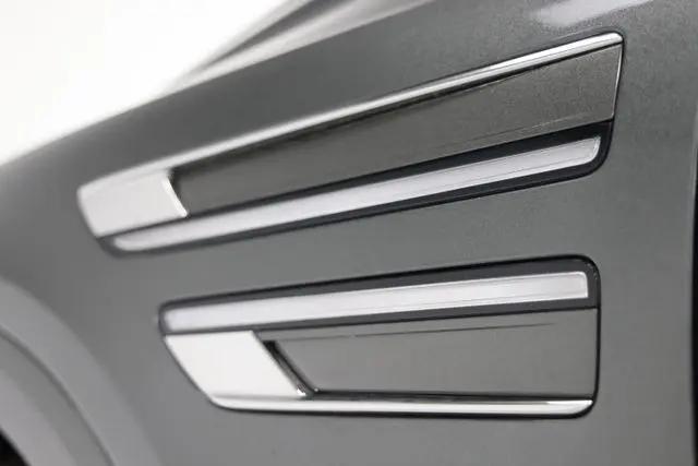 2026 Genesis GV80 2.5T AWD