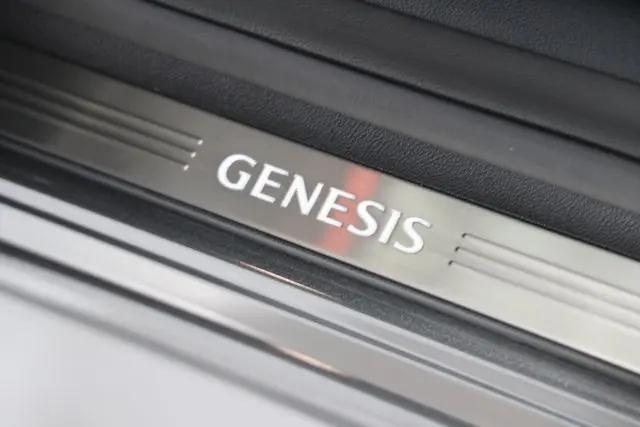 2026 Genesis GV80 2.5T AWD