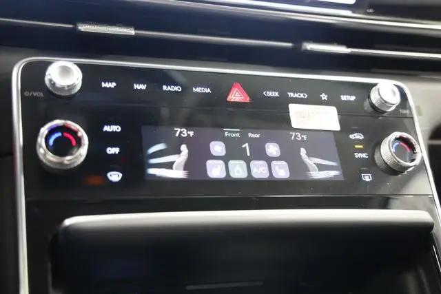2026 Genesis GV80 2.5T AWD