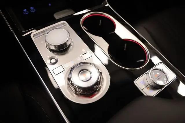 2026 Genesis GV80 2.5T AWD