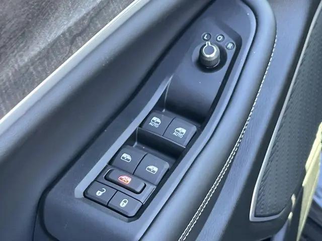 2026 Jeep Grand Wagoneer Limited Altitude 4x4