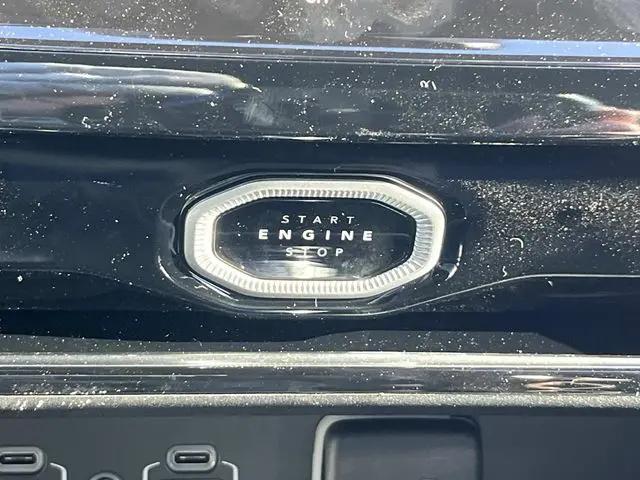 2026 Jeep Grand Wagoneer Limited Altitude 4x4