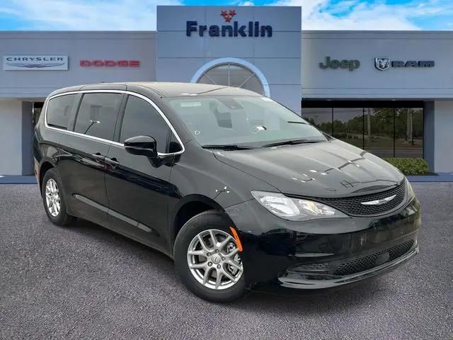 2026 Chrysler Pacifica Select for sale in Franklin, TN