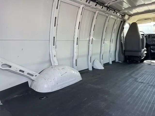 2025 Chevrolet Express Cargo Van RWD 2500 Extended Wheelbase WT