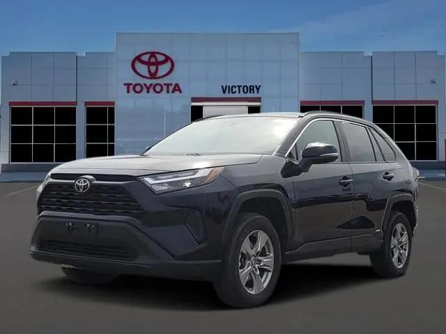 2025 Toyota RAV4 Hybrid XLE for sale in Austinburg, OH