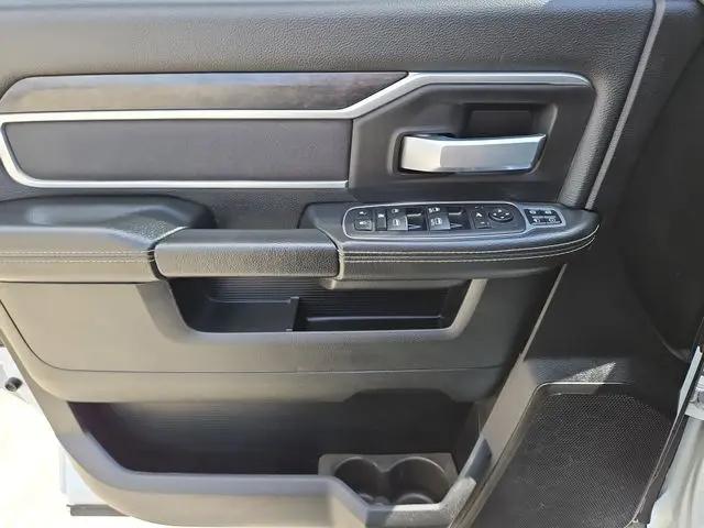 2024 Ram 2500 Big Horn Crew Cab 4x4 6'4" Box
