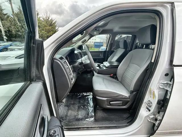 2024 Ram 1500 Classic SLT Quad Cab 4x2 6'4" Box