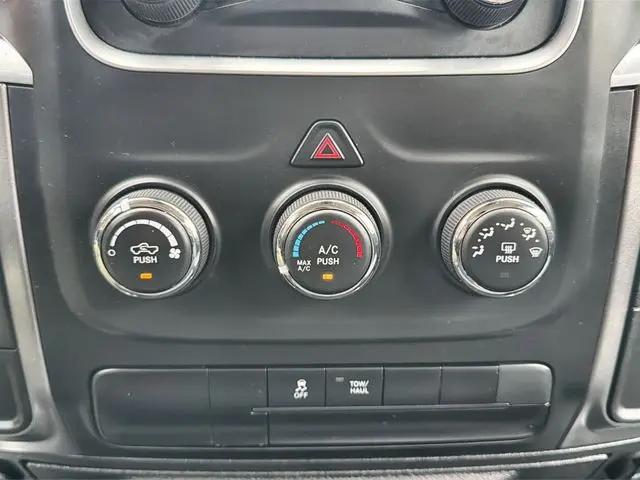 2024 Ram 1500 Classic SLT Quad Cab 4x2 6'4" Box