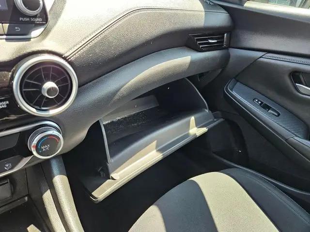 2023 Nissan Sentra SV Xtronic CVT