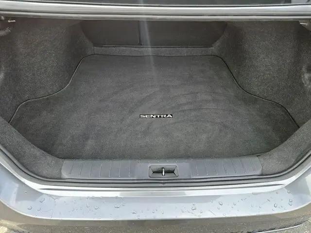 2023 Nissan Sentra SV Xtronic CVT