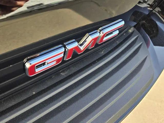 2026 GMC Yukon XL 4WD Denali