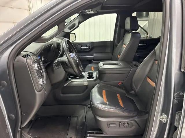 2022 GMC Sierra 1500 Limited 4WD Crew Cab Standard Box AT4